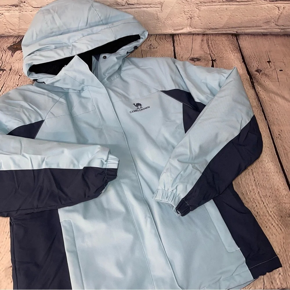 Camel crown winter coat large